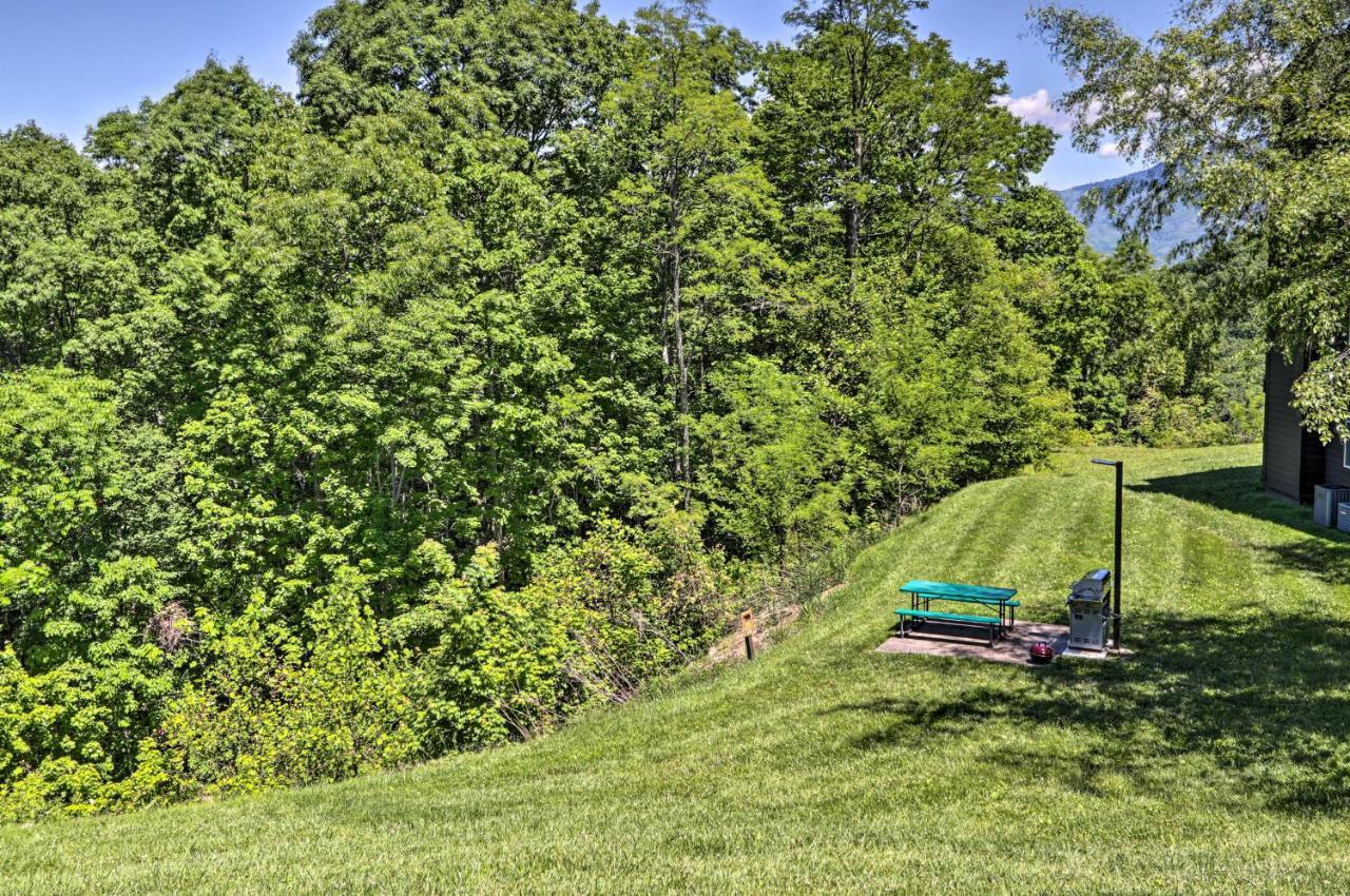 Condo With Pool And Grill Access About 4 Mi To Gatlinburg! Eksteriør bilde