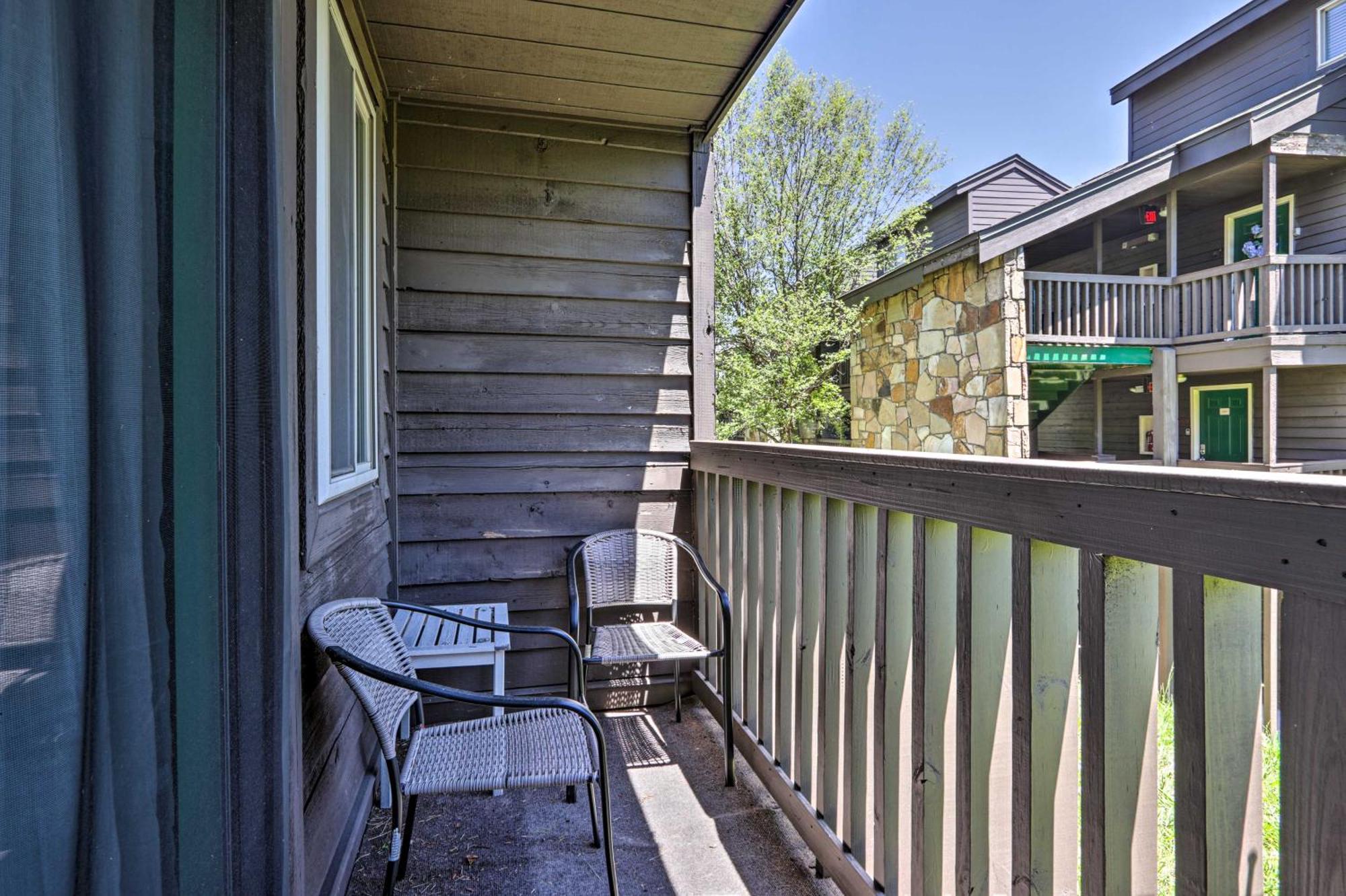 Condo With Pool And Grill Access About 4 Mi To Gatlinburg! Eksteriør bilde